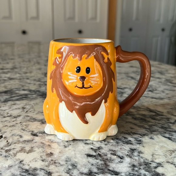 tag Lion Mug - Picture 15 of 15